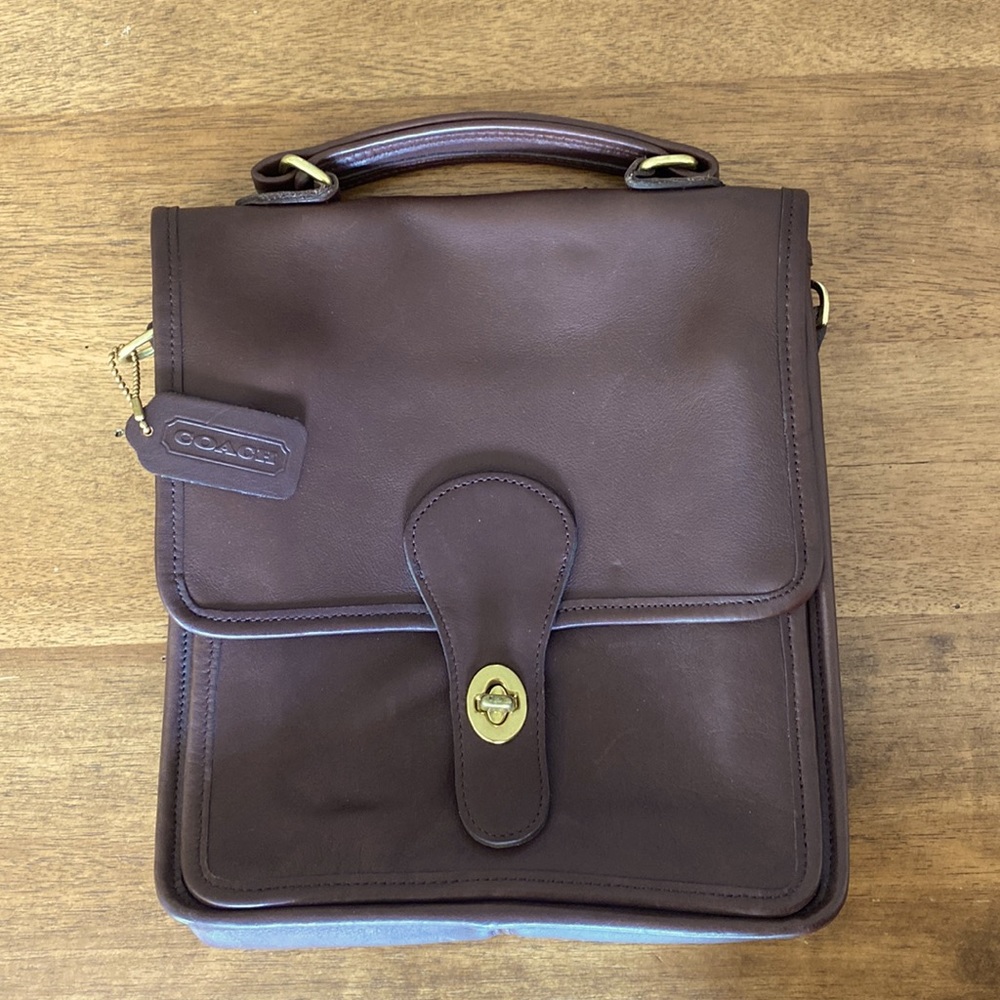 Vintage Leather Coach Station Bag